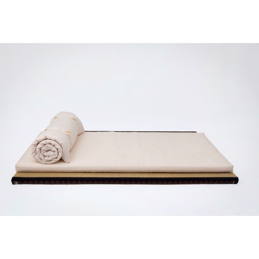 Tunn ull futonmadrass i valfri storlek från Tyska futonwerk (100% ekologisk)